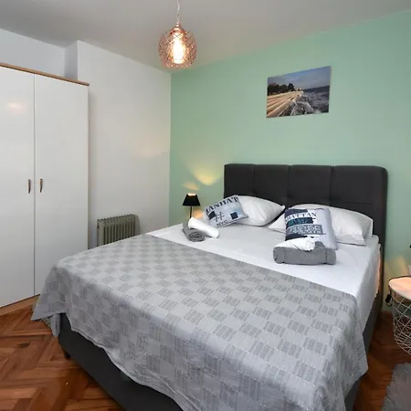 公寓 Two Bedroom Marinero *