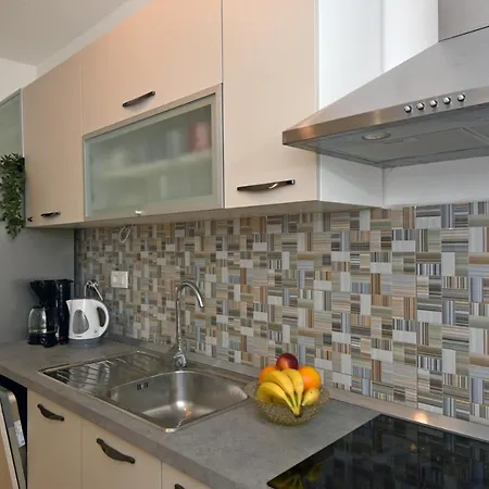 Apartment Two Bedroom Marinero
