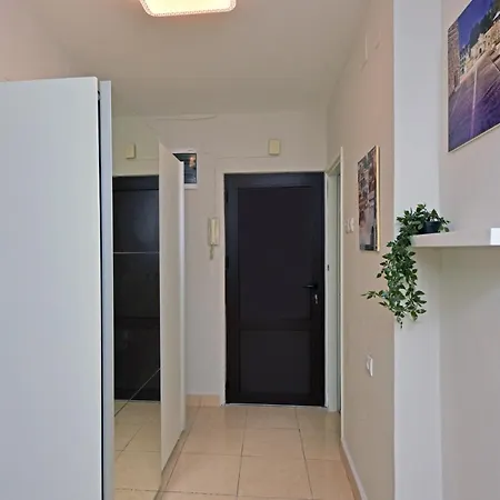 公寓 Two Bedroom Marinero