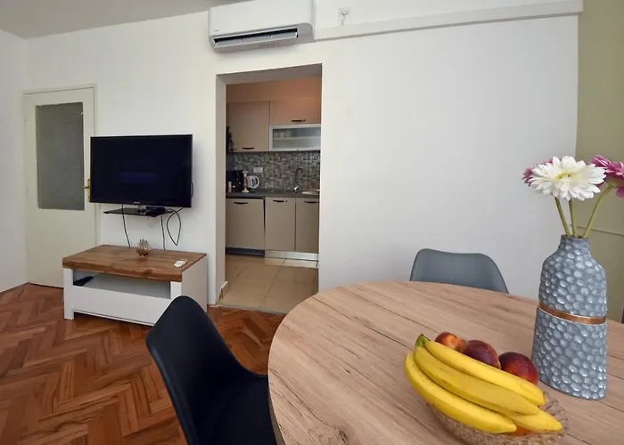 Two Bedroom Marinero Апартаменты *