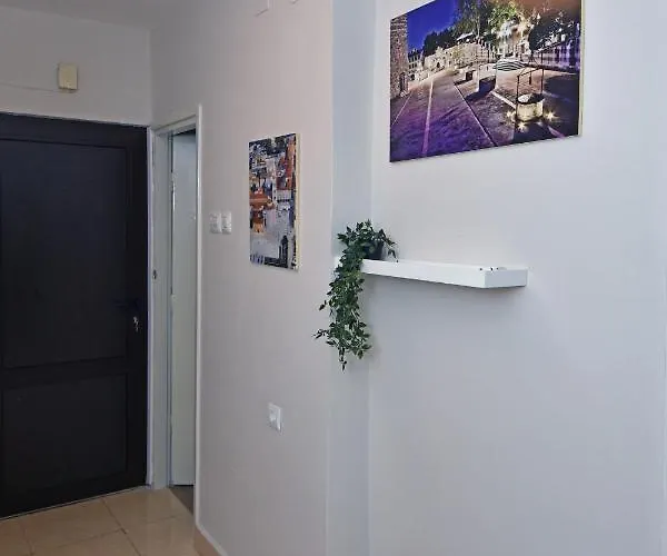 Two Bedroom Marinero * 扎达尔